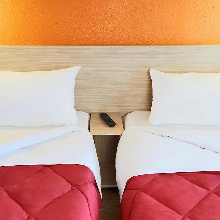 Premiere Classe Montpellier Ouest - St Jean De Vedas Сен-Жан-де-Веда Экстерьер фото